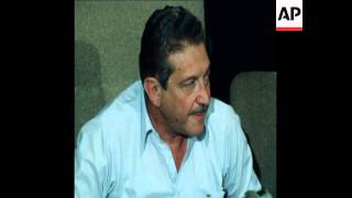 UPITN 1 4 79 DEFENCE MINISTER WEIZMAN RETURNS FROM US PRESS CONFERENCE ON POST PEACE TREATY