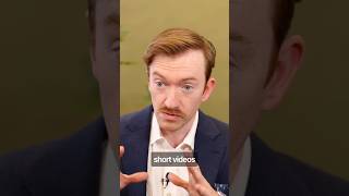 Isaac Raymond | Why hooks make LinkedIn content work Isaac Raymond | Why hooks make LinkedIn content work
