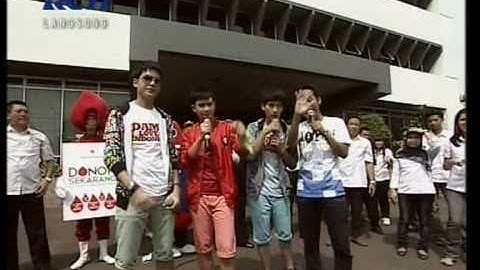 Treeji "Lebih Baik",performed at Dahsyat (20/04)(Courtesy RCTI)