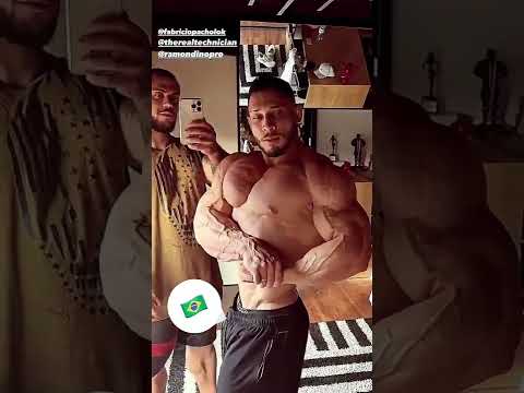 Brazilian muscle hunk