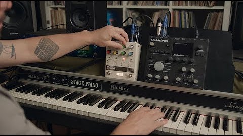 Chroma Console Multi-Effects Pedal by Hologram