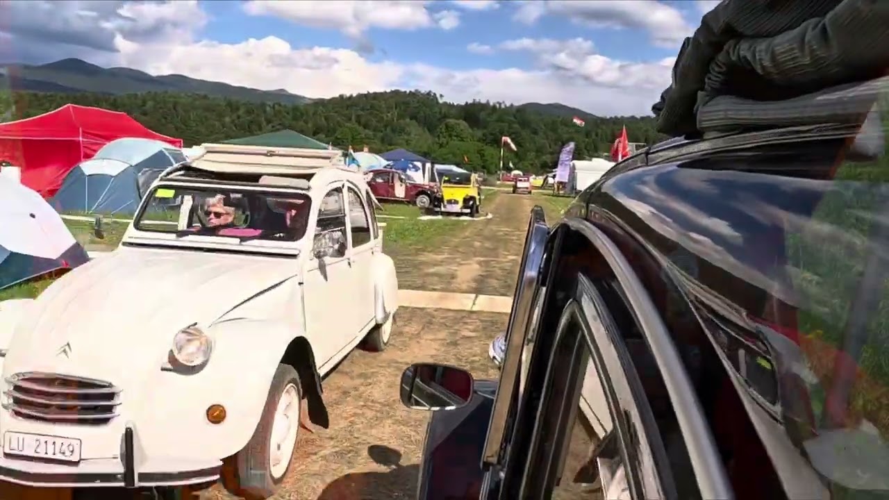 Mondiale 2CV 2025 - La Slovénie (Postojna) en 2CV