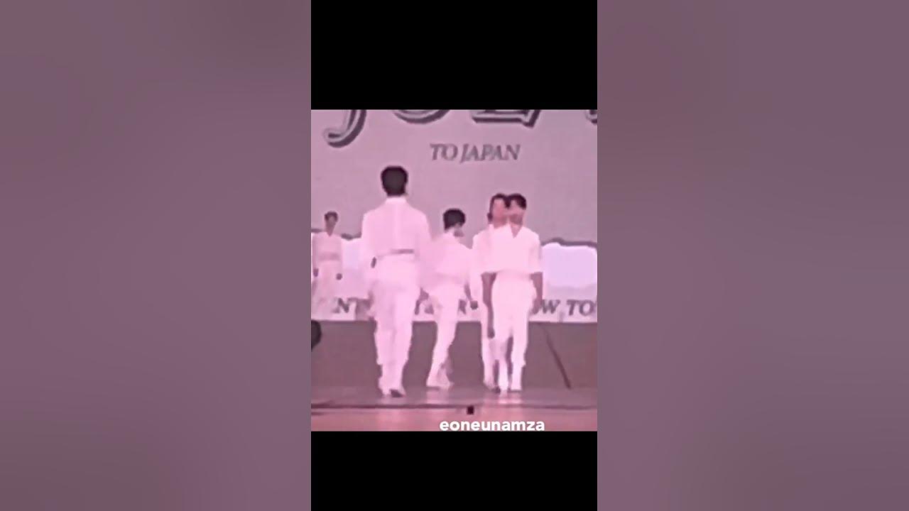seungkwan, dk, mingyu imitating vernon walk like its a runway 🤣🤣 