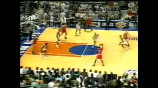 Jordan clutch play vs Knicks 1996 - (1)