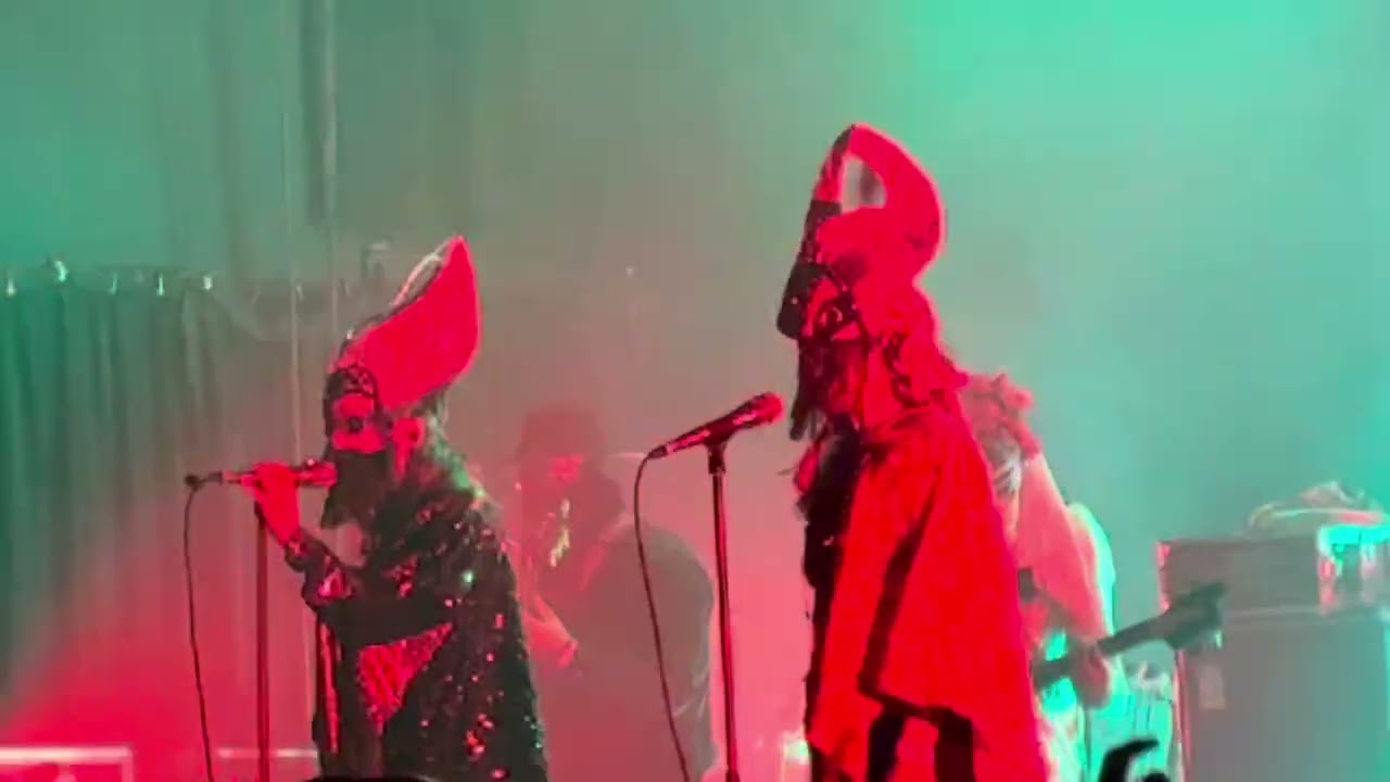 Reach into the fire / Let it bleed - Goat