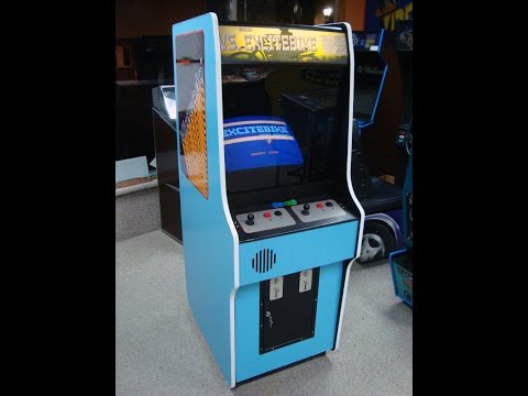 1985 Nintendo Excitebike Arcade Game! Gameplay, Artwork video!