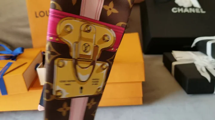Louis Vuitton and Chanel Unboxing and haul !  New Spring goodies Part 1