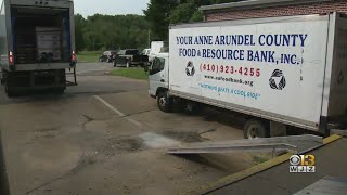 Royal Farms Donates Food To Anne Arundel County Food Bank