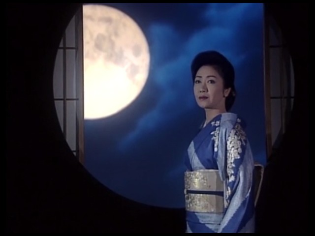 伍代夏子「満月」ミュージックビデオ adlı videoyu YouTube'da izle 伍代夏子「満月」ミュージックビデオ adlı videoyu YouTube'da izle