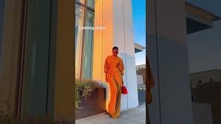 4 easy poses to spice up your Instagram this spring screenshot 3