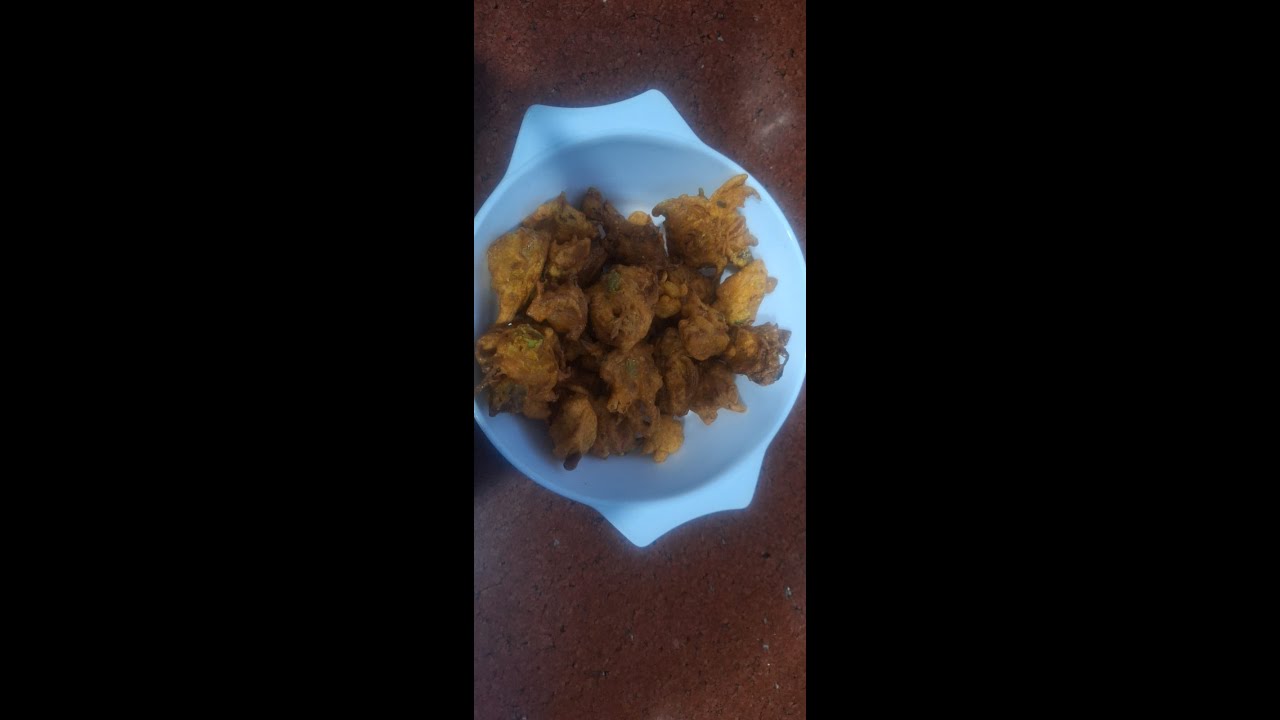 Pyaz ke pakode | Gande pakode | onion pakode