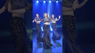 神秘诱惑探索东方肚皮舞的妩媚风情Mystical Allure Delve Into The Seductive Charm Of Egyptian Oriental Belly Dance