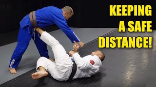 BJJ Open Guard For Self Defense - Managing The Distance