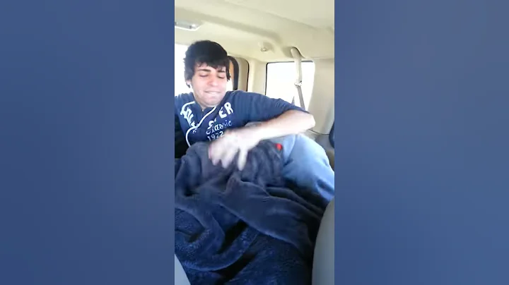 Austin Parsons giving head to jamie lol