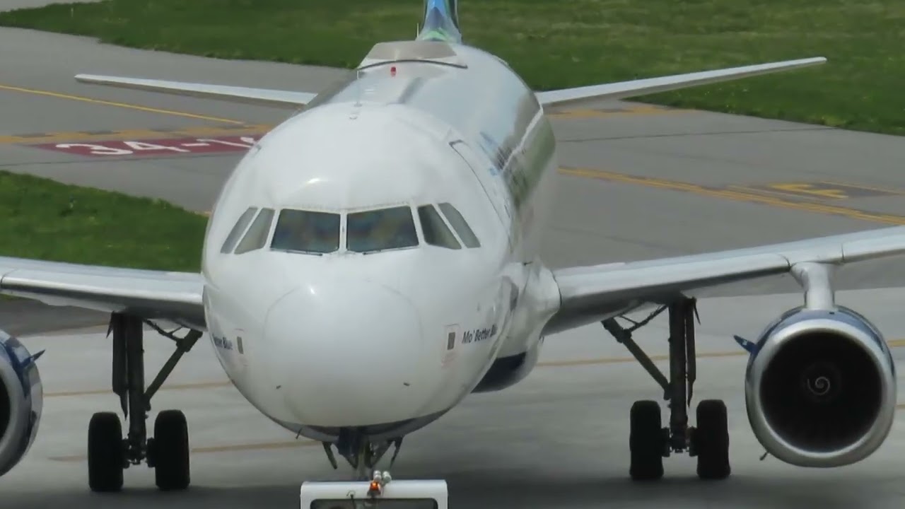 45 Minutes of AMAZING Plane Spotting at Westchester County Airport (HPN)