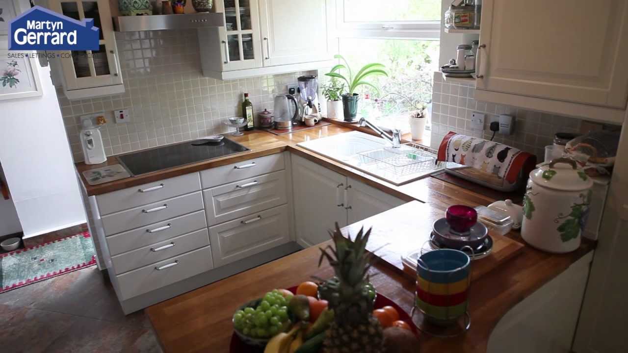 Lawrence Avenue, Mill Hill, London, NW7. For Sale. YouTube