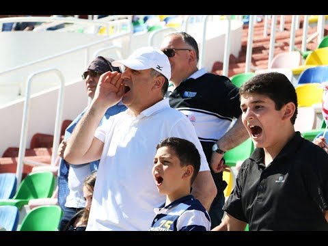 დევნილმა ახალგაზრდებმა უმცროს ბორჯღალოსნებს უქომაგეს