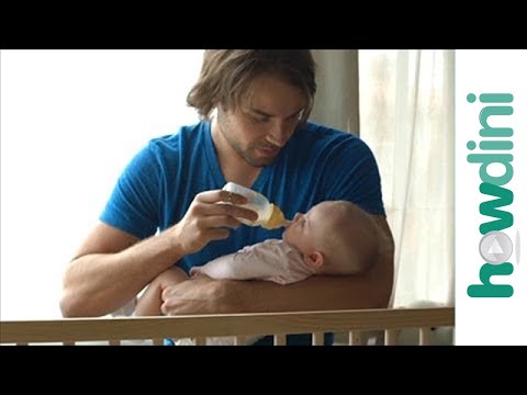 How to Bond with Your Baby (Feeding, Play & Bath Time)