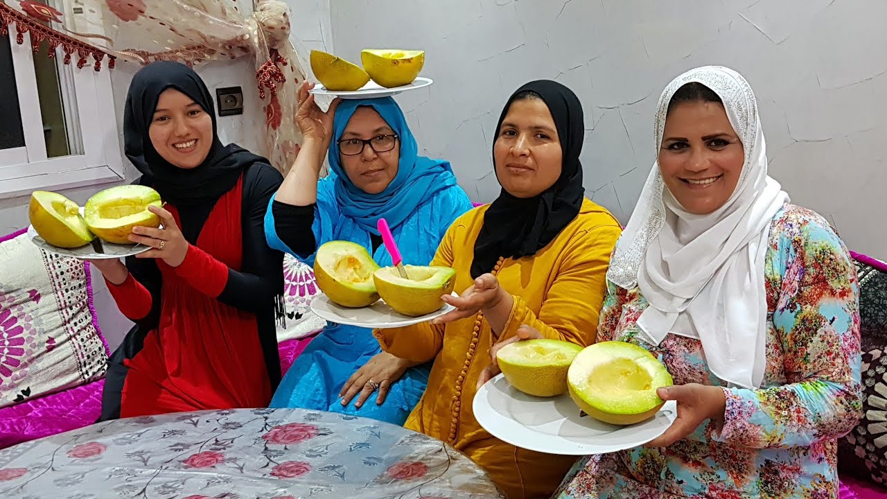 تحدي أكل بسرعة/🤣🤣💪💪 مع aicha  lamzali وعالم وفاء