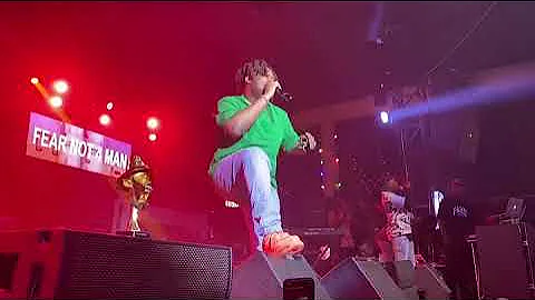 Buju perform at the final day of felabration 2022