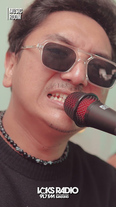 Tonewaves - Pergi | Live at Voks Music Room #voksradio #liveperformance #livemusic