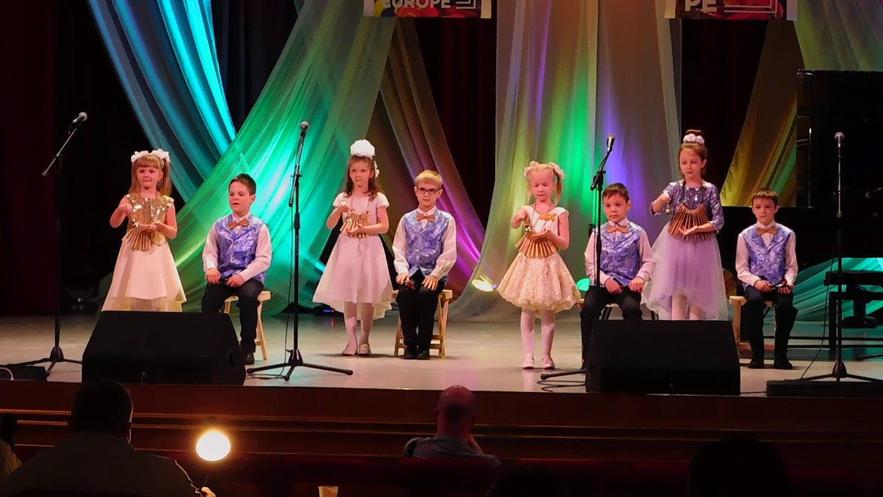 Д.  Шостакович 