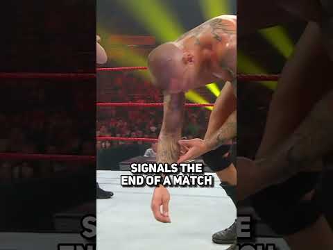 Randy Orton Dislocates His Shoulder And Changes The Finish To His Match