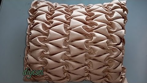 Heart ❤️ pattern Canadian smocking square shaped pillow/csei87 (2of2)