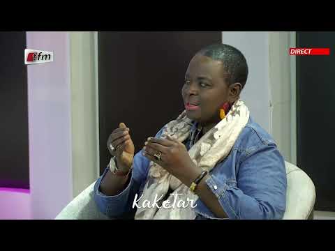 Kakatar - Soukeyna Touré présente ses excuses à Père Zora et l'offre un cadeau en direct