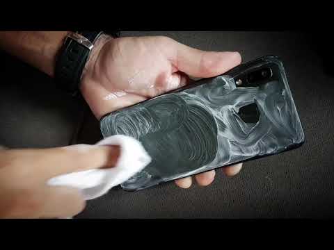Vídeo: Como Remover Arranhões De Uma Capa De Telefone
