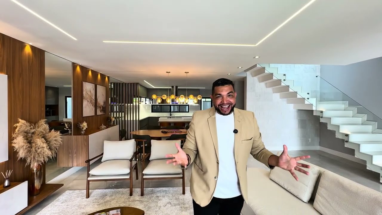  Exclusiva e imponente: casa 4 suítes no Riviera Del Sol porteira fechada – R$4.950.000