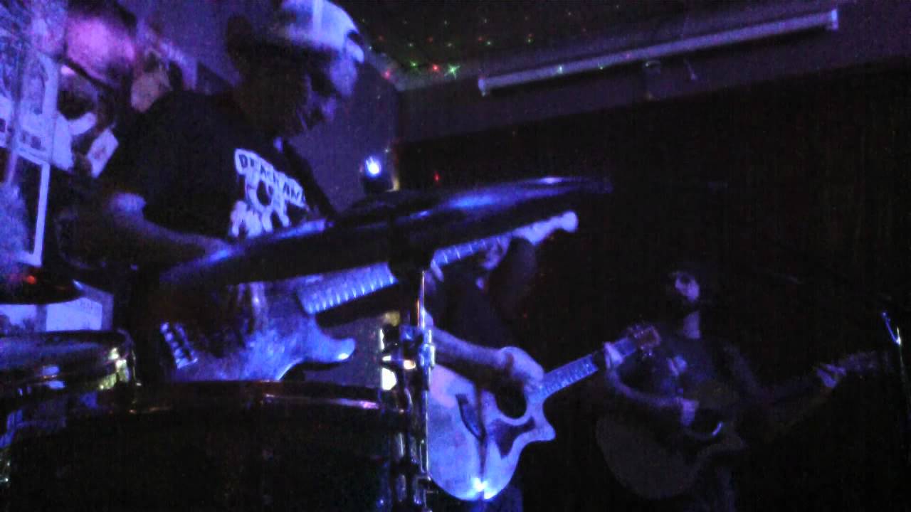 Fat Mannequin with Jamie Newitt "Girl You Make Me Stupid" Live @ The Boca Muse 1-21-2012