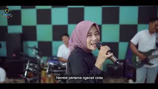 Revina Alvira  Terlalu Sayang