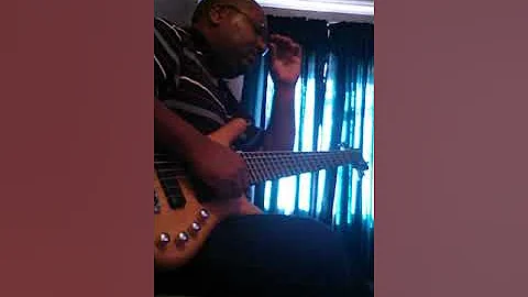Duncan. Warwick Bass demo