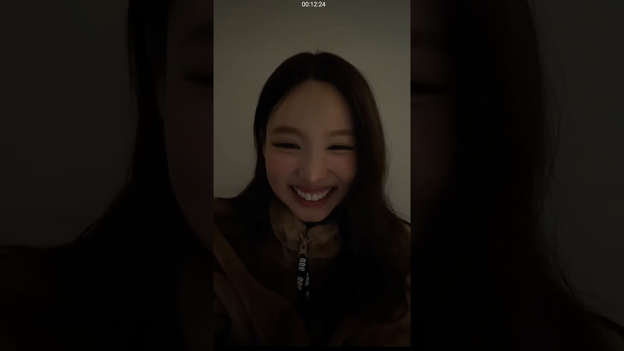2026.02.11 Twice Nayeon Bubble Live (Eng/Jpn/Chi Sub)
