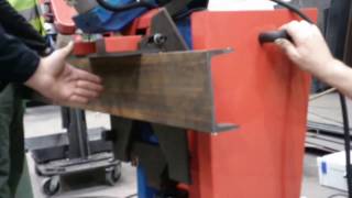 Fazowanie Ceownika Ukosowarką Omca900 Z Napędem