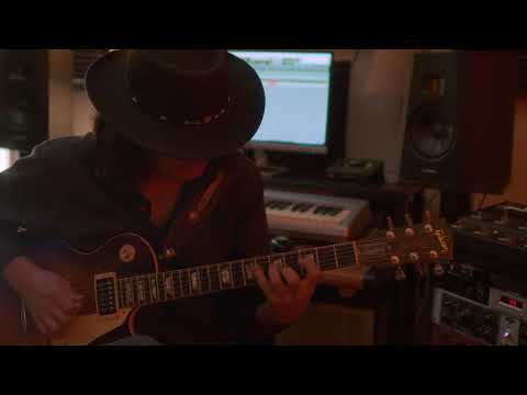 Gary Medina Cook w/Mesa Boogie Mark V90, Gibson Les Paul Standard, and Fractal AX8.