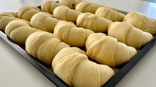 Farkli Bi̇r Yöntemle Yaptimbu Poğaçanin Yapimina Herkes Hayran Kaldikruvasa Tadinda Poğaça