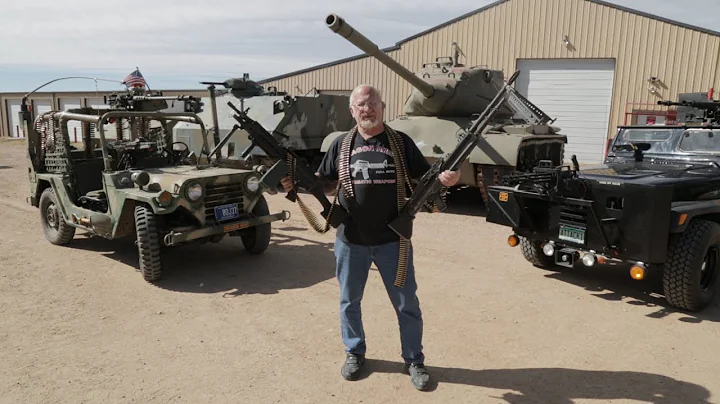 "Most Armed Man in America" on guns - DayDayNews