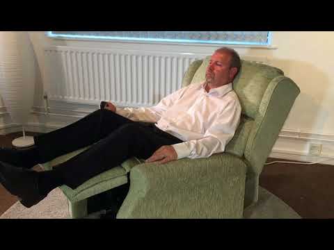 Senydd Manual Recliner Chair 2