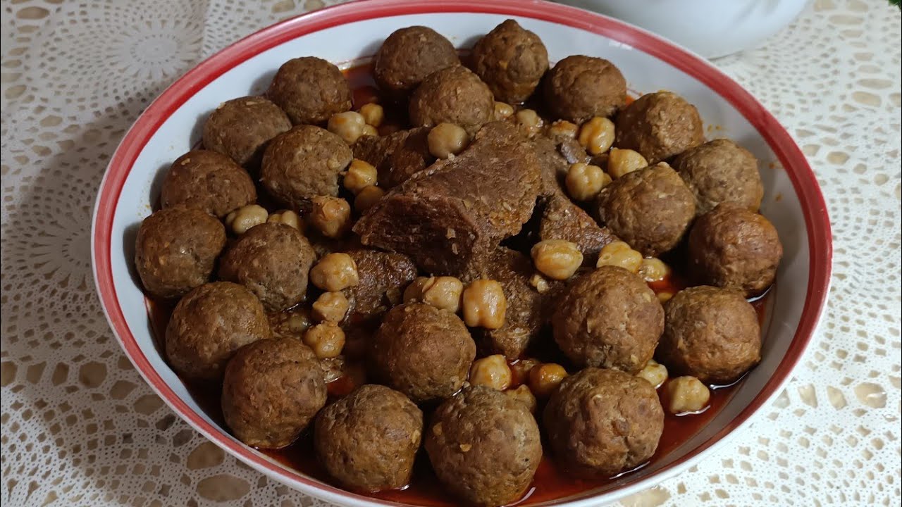 مثوم مرقة حمراء وصفة تقليدية جزائرية بنينة بنة الزمان الله يبارك