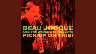 Video thumbnail of "Beau Jocque and the Zydeco Hi-Rollers - Mardi Gras Blues"