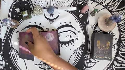 Deck Review: Threads of Fate Oracle Shadow Edition