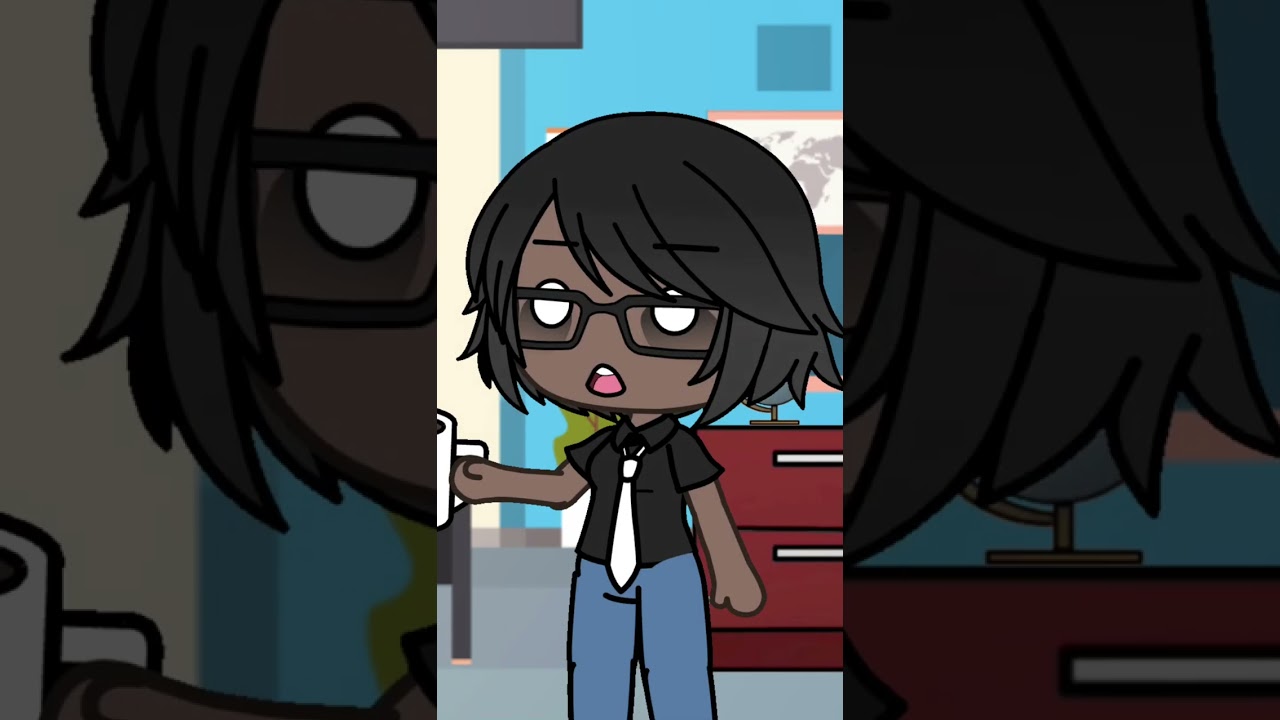 Vanessa listening to Bruno’s “Rato Del Encanto”