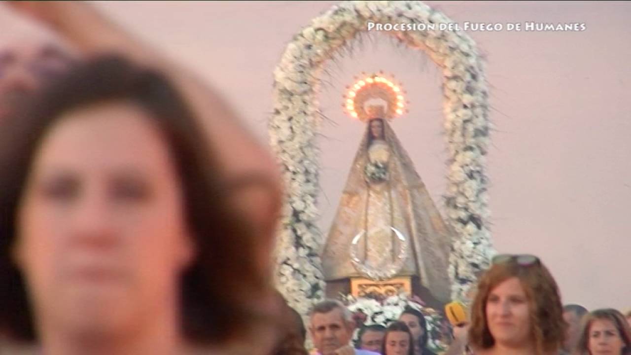 La Procesión del Fuego. Noche, fuego y devoción religiosa