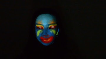 Old and New - Face Tracked Projection Mapping