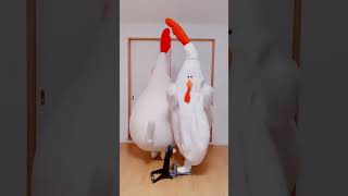 ちょうどいい音がすると思ったら母でした?shorts きぐるみ母さん chickenmom funnyslapping spankingbutt