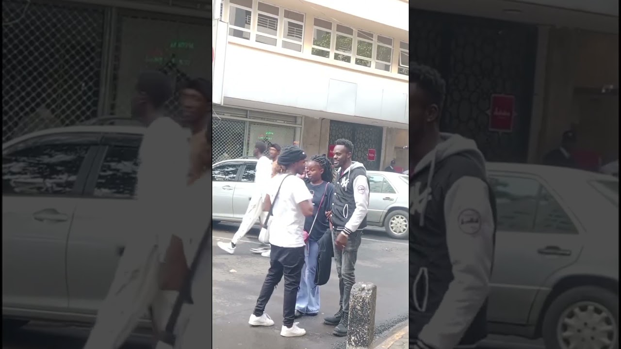 Kaa rada mtaani na jobu 