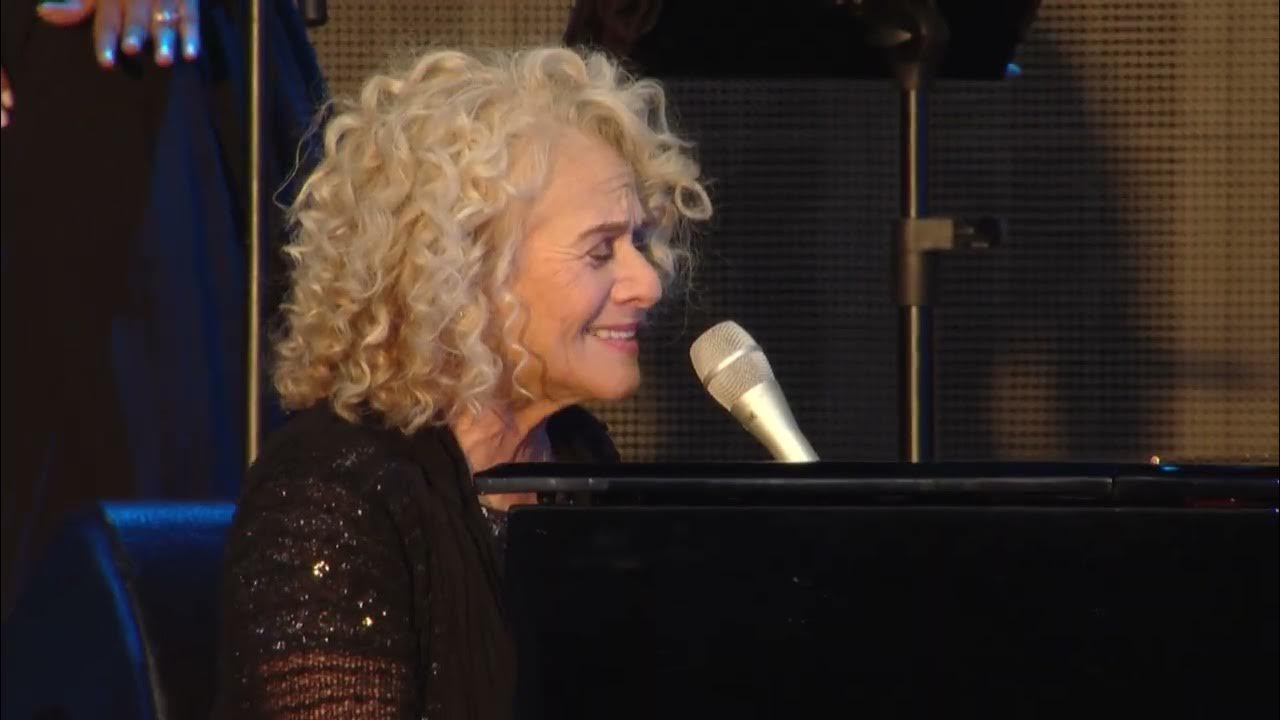 Carole King - So Far Away - Live in Hyde Park 2016 Carole King - So Far Away - Live in Hyde Park 2016