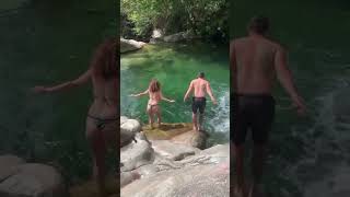 Um paraíso chamado Poço Azul. Lugar maravilhoso que dispensa qualquer tipo de filtro nas suas fotos.